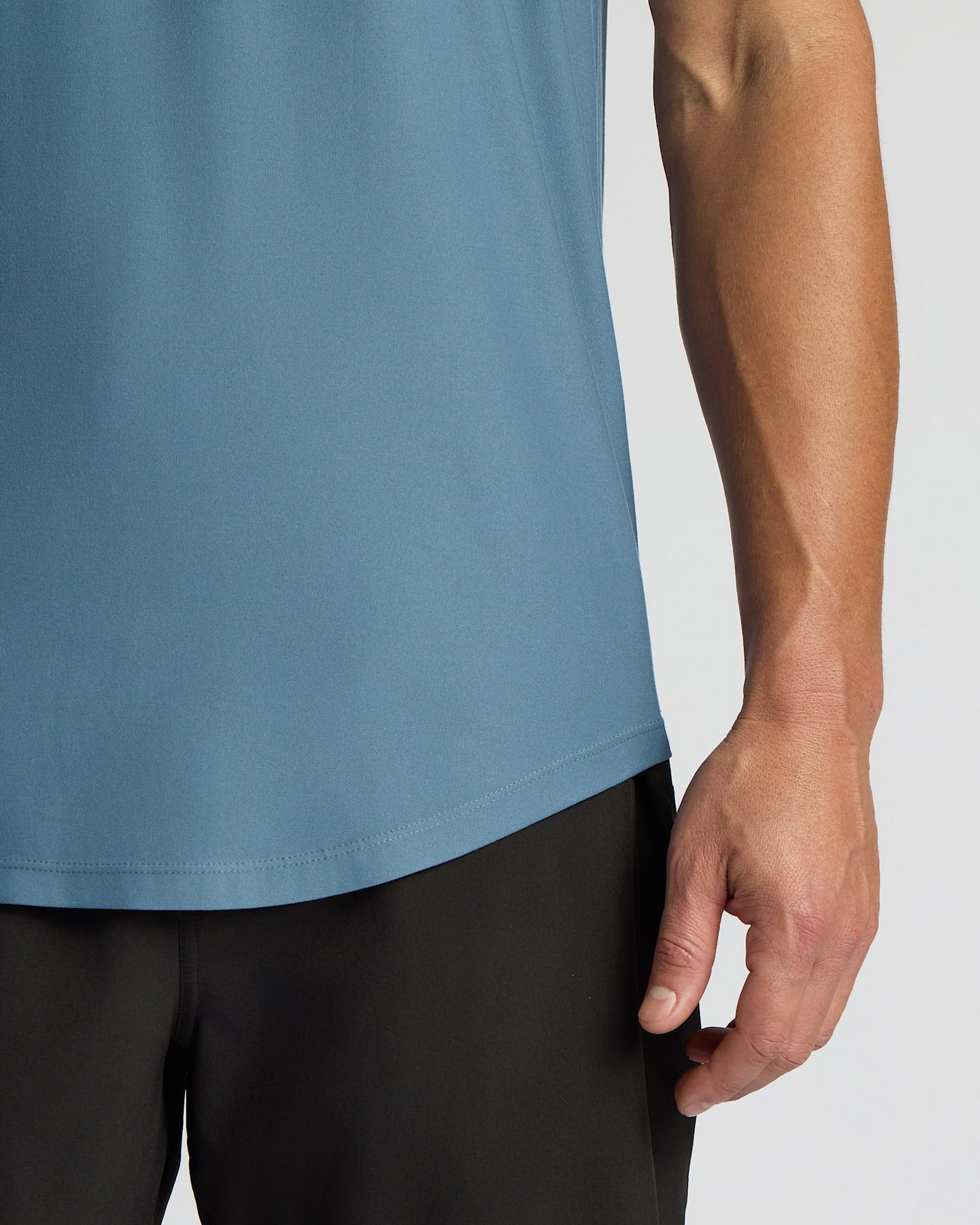 Bluefin Active Curved Hem Crew