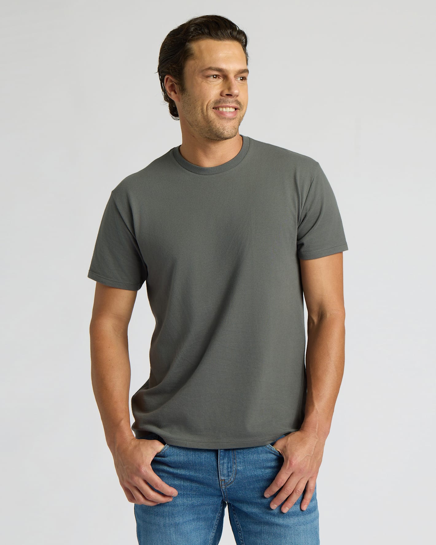 Carbon Short Classic Crew Neck